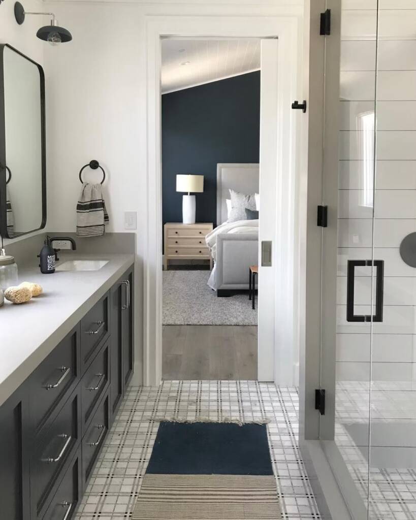 jack & jill bathroom ideas